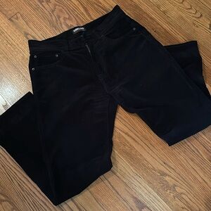 Men’s nearly new black fine wale corduroys 34x32